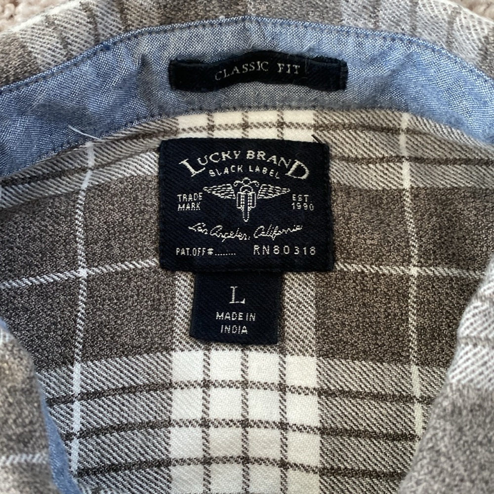 Lucky Brand Men’s Flannel Button Down Shirt - Picture 8 of 8